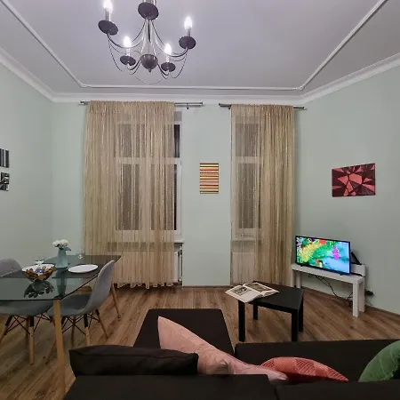 Art Deco One-bedroom In Library House With Free 5g Wifi 公寓 里加