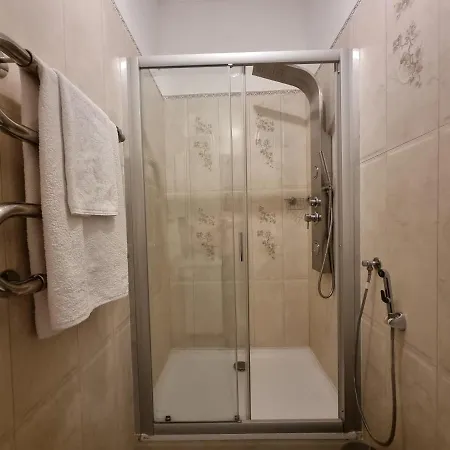 Art Deco One-bedroom In Library House With Free 5g Wifi 公寓 里加