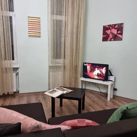 Art Deco One-bedroom In Library House With Free 5g Wifi 公寓 *