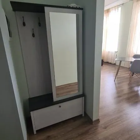 Art Deco One-bedroom In Library House With Free 5g Wifi *